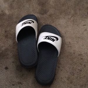 Nike slides